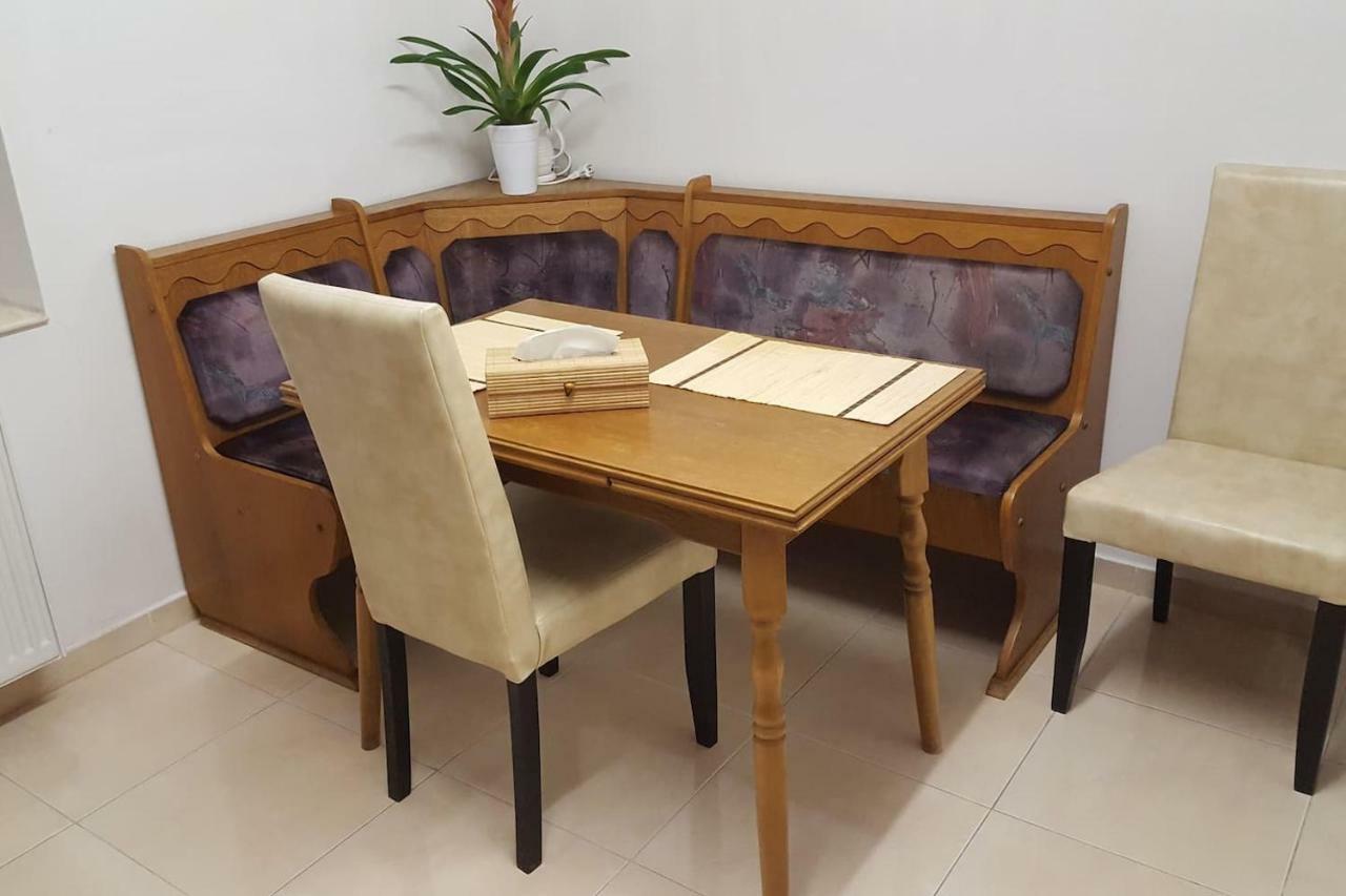 Apartament Gia Oradea Eksteriør bilde