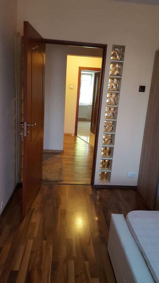 Apartament Gia Oradea Eksteriør bilde