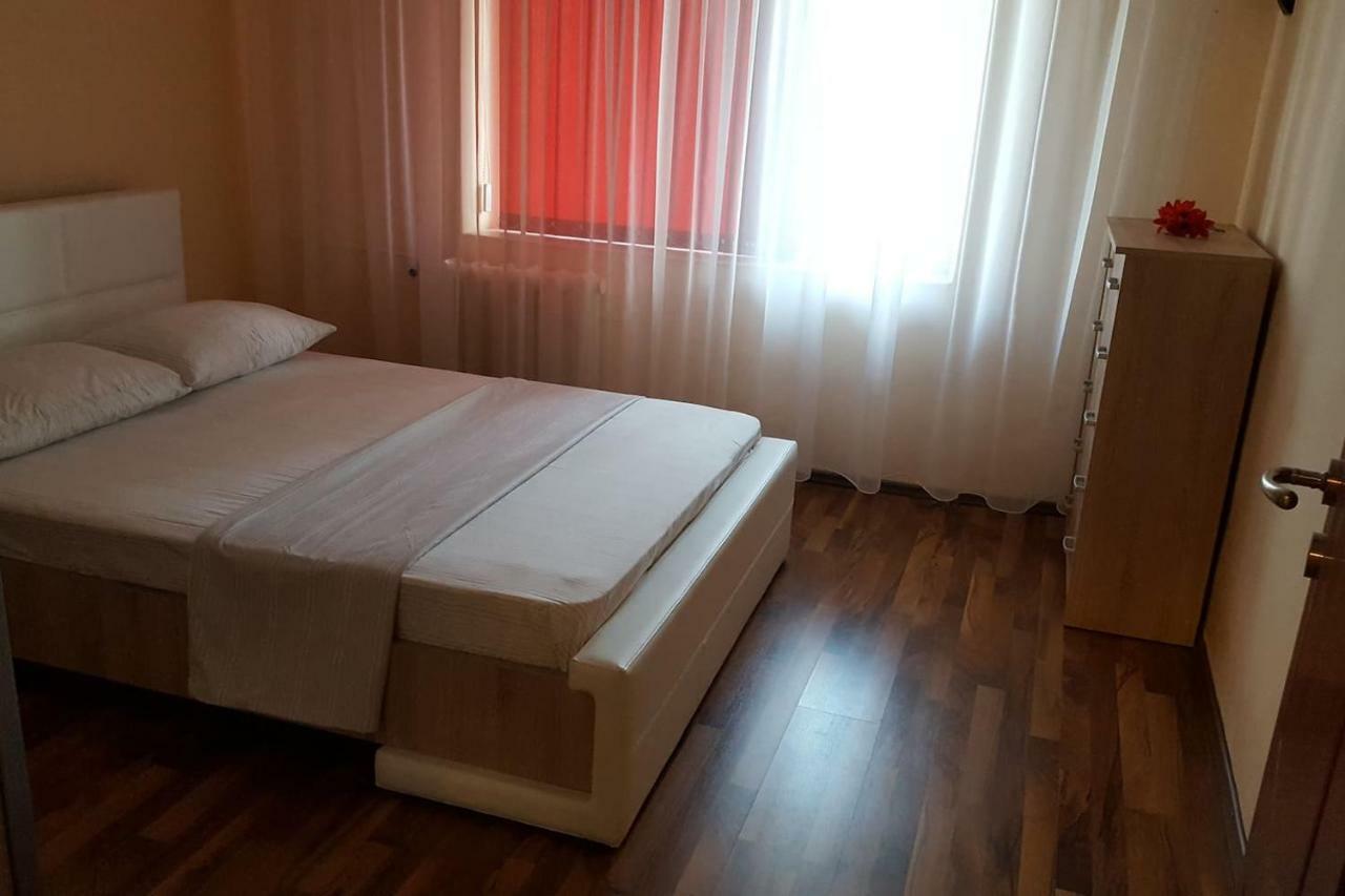 Apartament Gia Oradea Eksteriør bilde